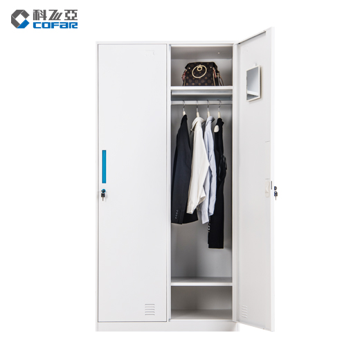 經典的更衣柜.jpg 經典的更衣柜.jpg